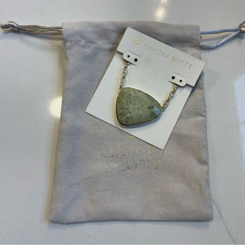 Kendra Scott Gold Chain Necklace with Green Stone